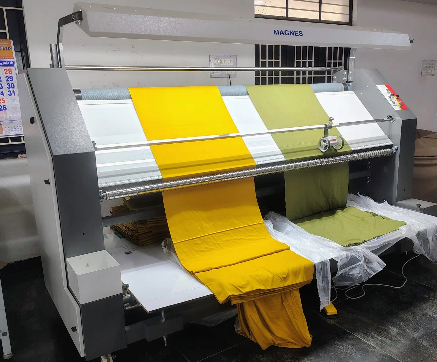 FABRIC INSPECTION AND RELAXING MACHINE